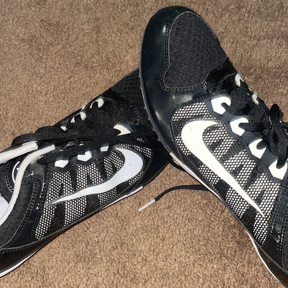 mens soccer shoes - Picture 4 of 4